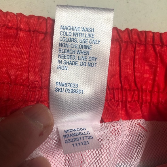 Highland Originals Hawaiian Island Tropical Hibiscus Boys Swim Trunks Sz 4 NWT - Picture 3 of 10